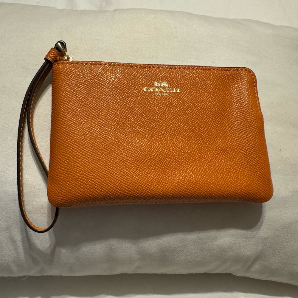COACH - Brand New!! Orange/Amber Leather Wristlet Trimmed in Gold